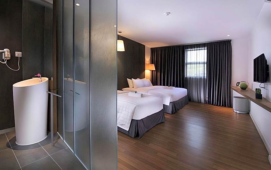 T+ Hotel Butterworth