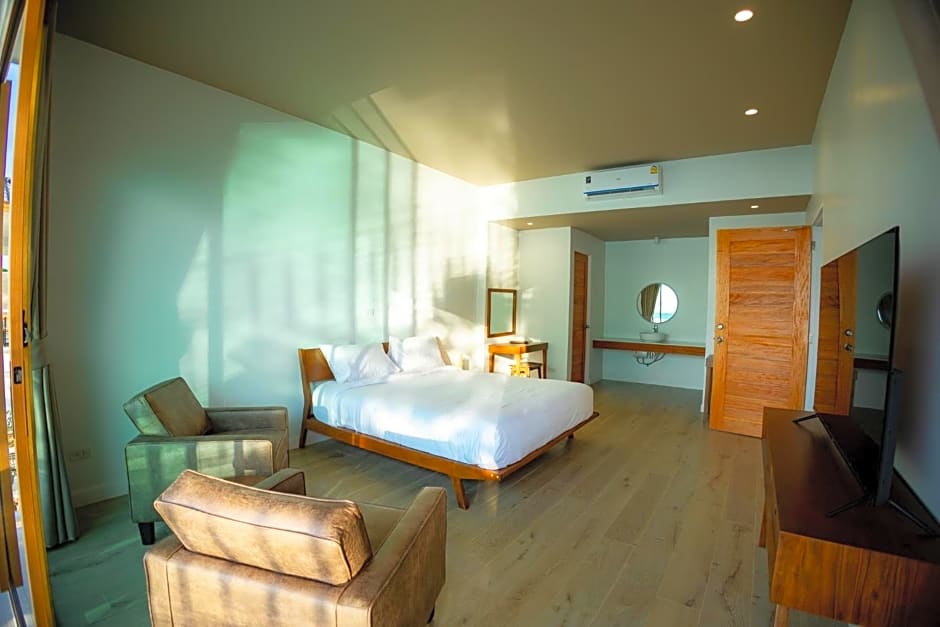 LAKE HOUSE Naka Cave