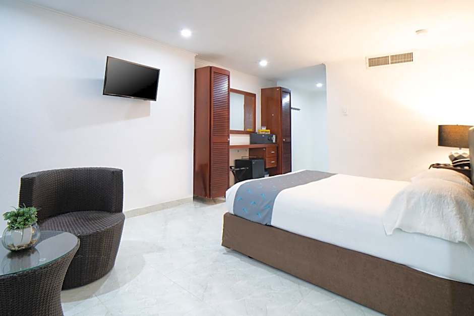 Calypso Beach Hotel