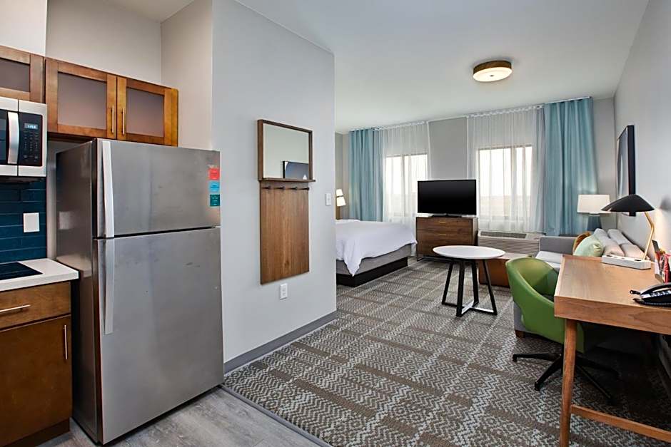 Staybridge Suites Ames By IHG