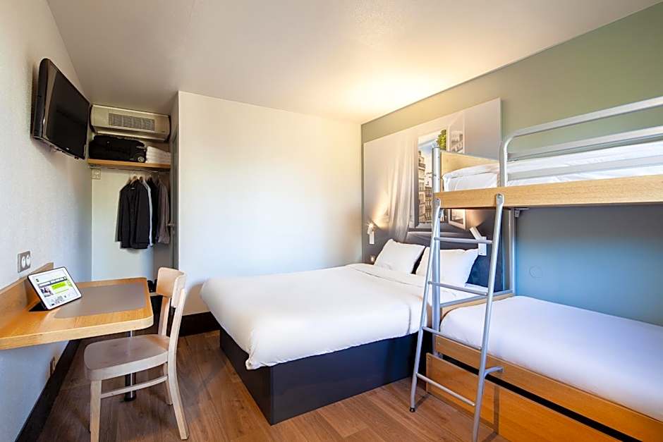 B&B Hôtel Pontault Combault