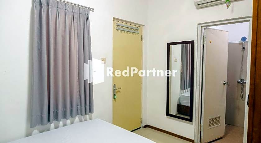 Kost Jennaira Syariah Jogja City Mall Yogyakarta RedPartner