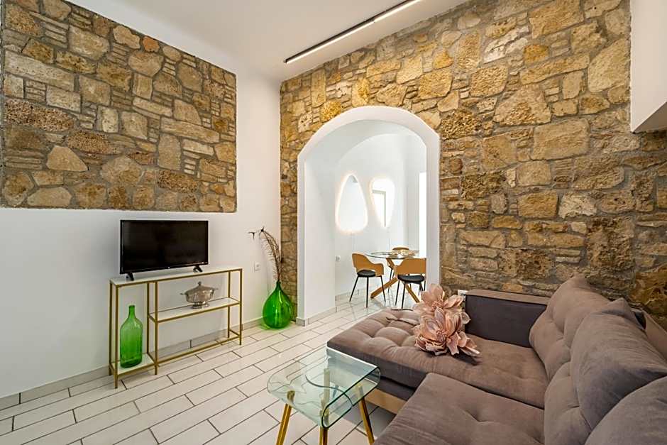 Lefka Hotel & Apartments