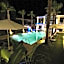 Icarus Hotel Ala?at?