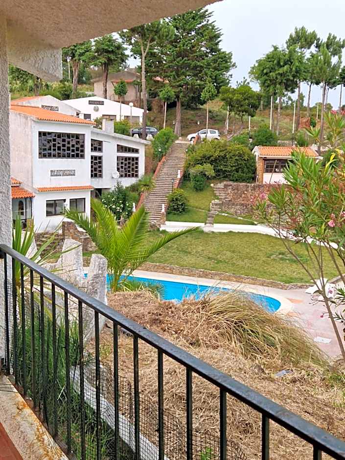 Apartamentos Turísticos Clube Vale Leão