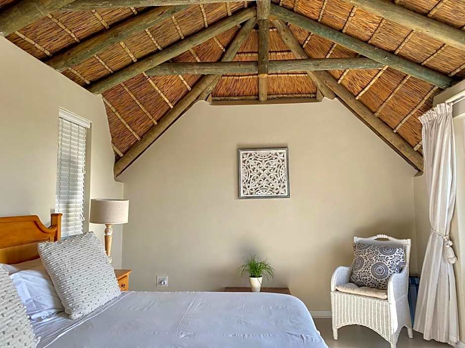 i-LOLLO Bed & Breakfast at the River Mouth