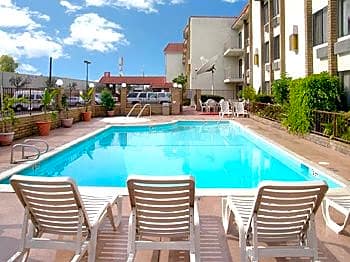 Best Western Plus South Bay Hotel