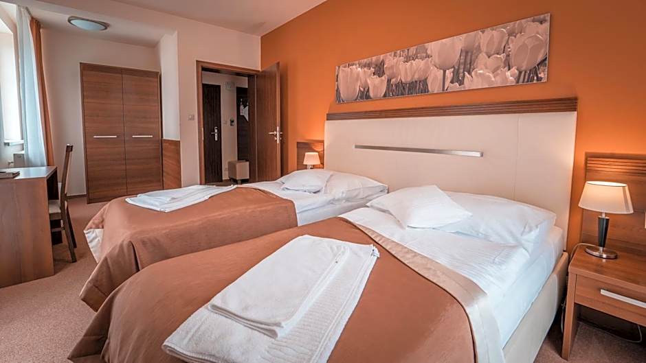 Dom zdravia - KÚPELE PIENINY