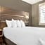 Best Western Plus Lake Elsinore Inn & Suites