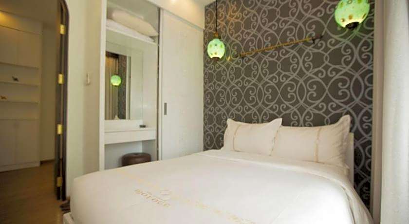 The Grand Morocc Hotel