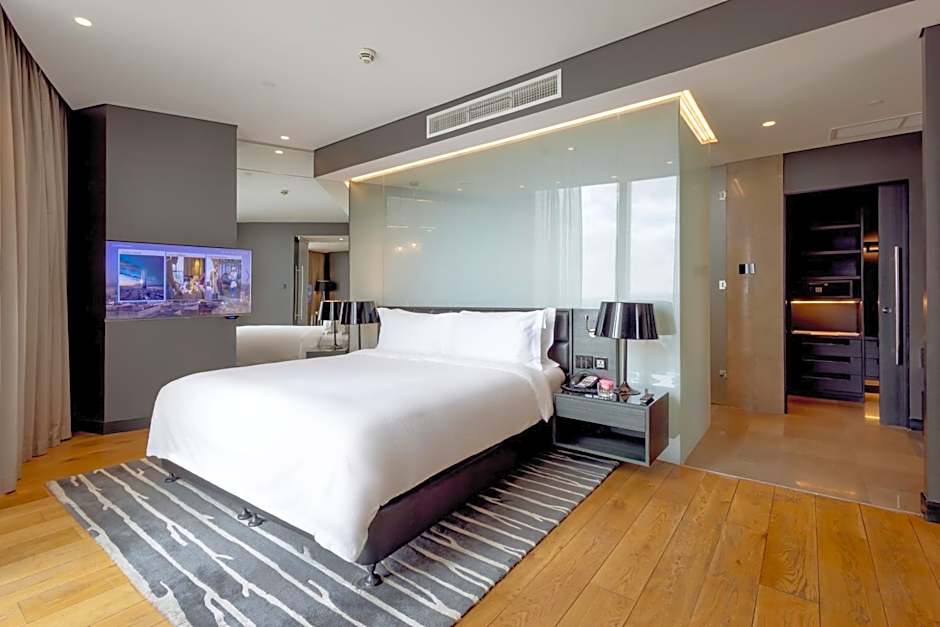 Photo 1 of 5 of 1 Bedroom Suite, City View