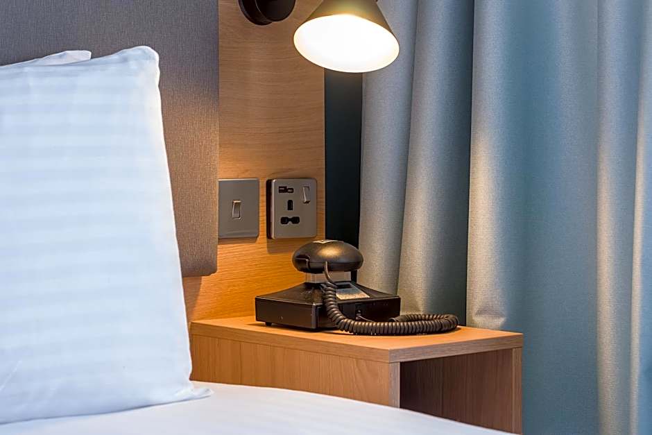Holiday Inn Newport By IHG