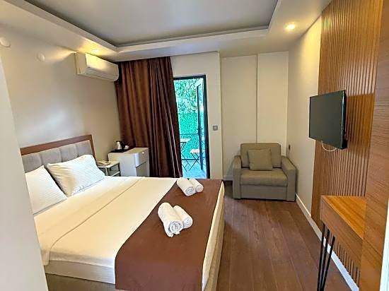 Royal Dream's Hotel