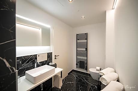 Double Room with Thermal Bath Access