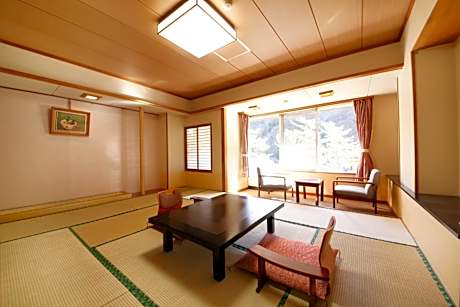 Standard Japanese-Style Room