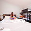 Bunk Surfers Paradise 18-35 Backpacker Hostel