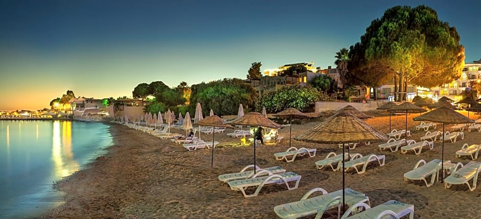 Temple Beach Hotel