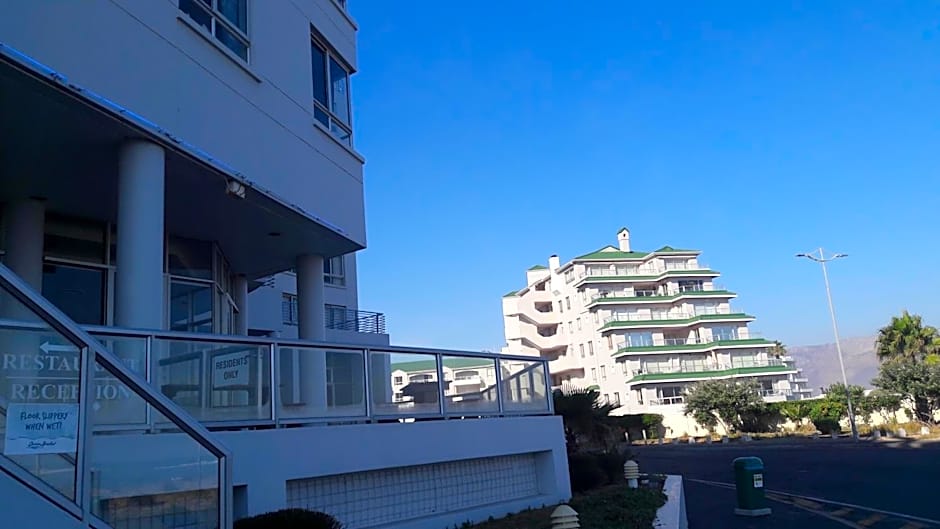 Sunset 786 Holiday Accom-212