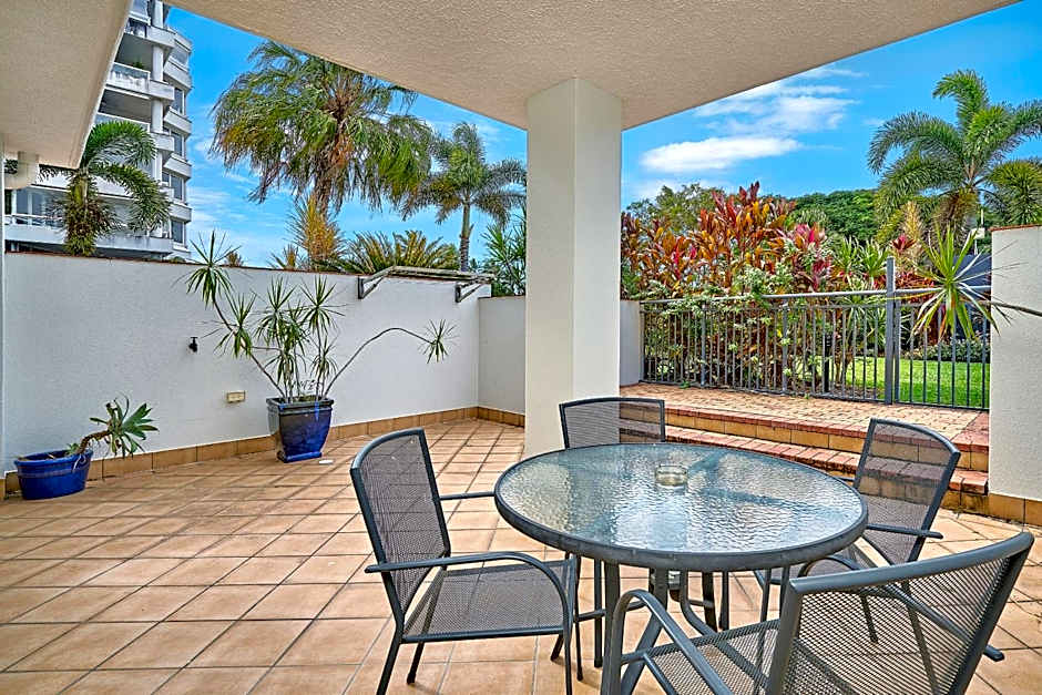 North Cove Waterfront Suites