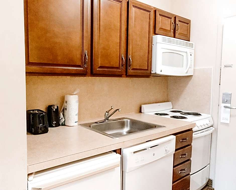 Carriage House Country Club