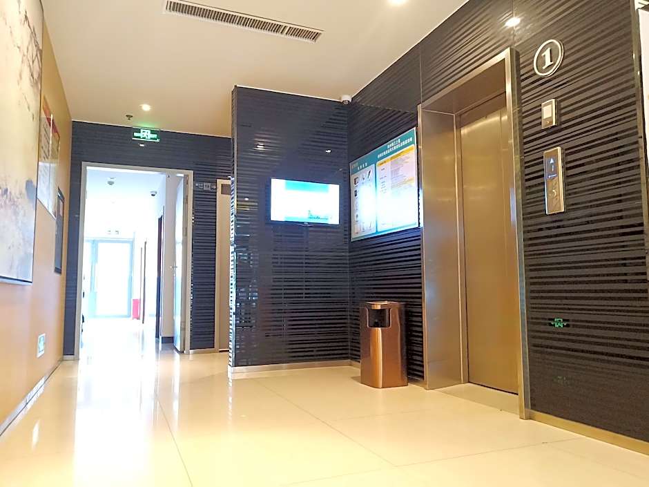Jinjiang Inn Select Zhengzhou Wutong Street Metro Station New Campus of Zhengzhou University