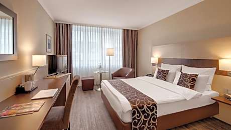 Comfort King Room