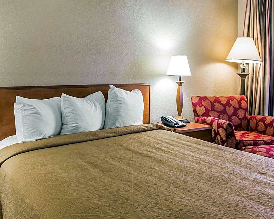 Quality Inn At The Mall - Valdosta