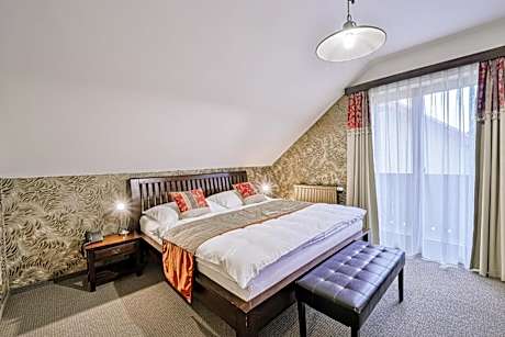 Deluxe Double Room with Balcony