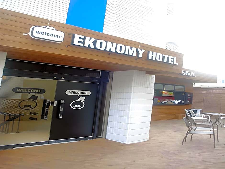 Ekonomy Hotel Gumi