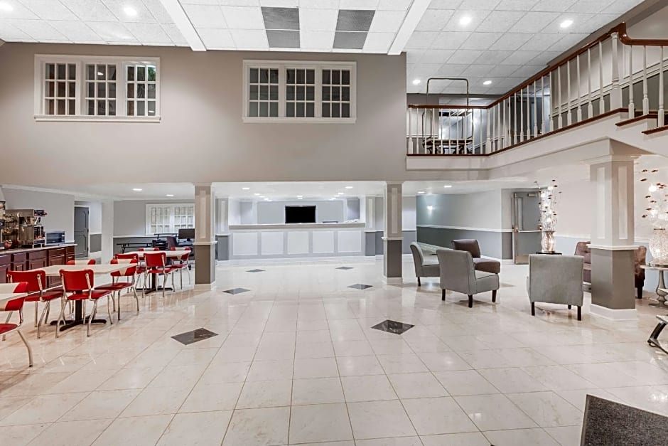 Ramada by Wyndham Henderson/Evansville – Henderson, KY