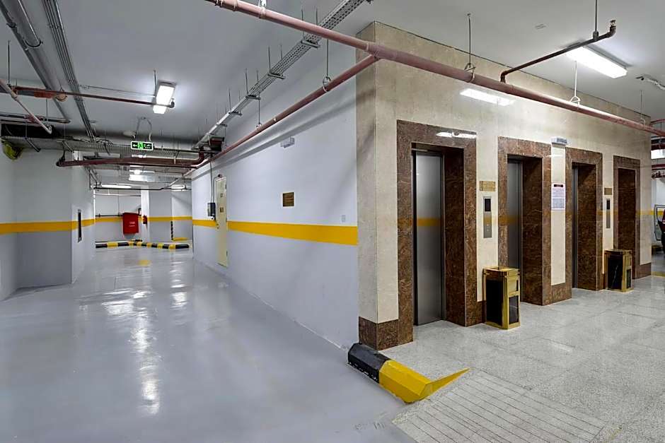 Zaha Al Munawara Hotel