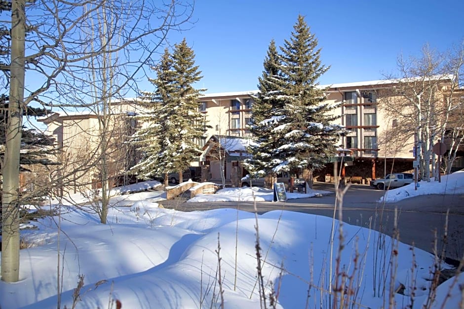 Stonebridge Inn