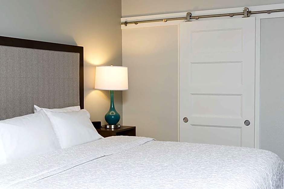 Hampton Inn By Hilton Milwaukee-Northwest