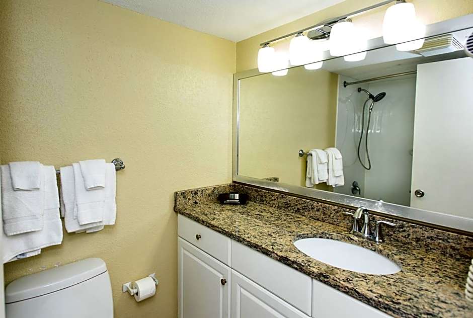 Seawatch at Island Club