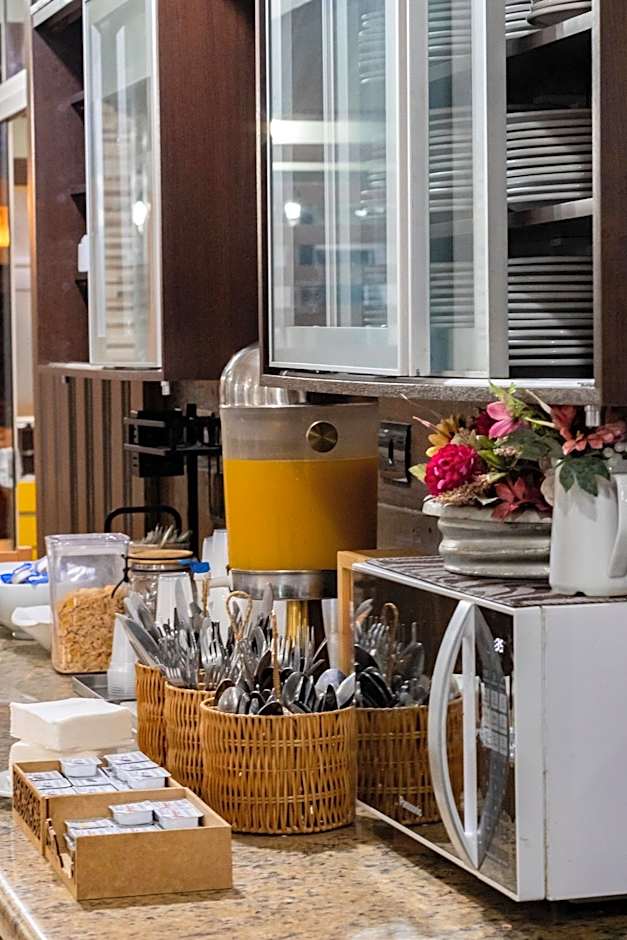 Hotel e Pousada Caroline