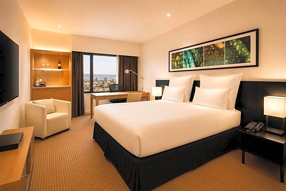 Amora Hotel Adelaide