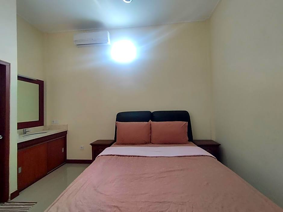 Adi Pelita Sari Bali