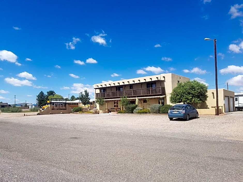 Los Milagros Hotel