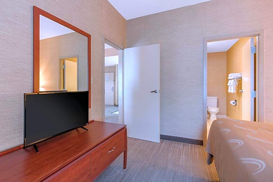 Quality Inn & Suites Benton - Draffenville