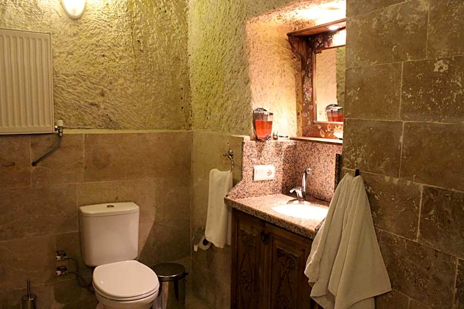 Kismet Cave House