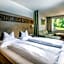 Alm- & Wellnesshotel Alpenhof
