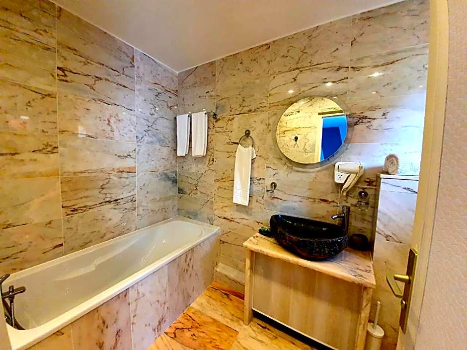 Croix Blanche de Sologne