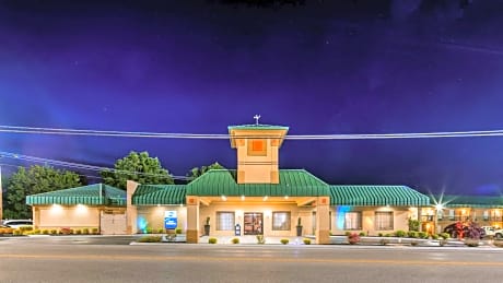 Best Western Tree City Inn