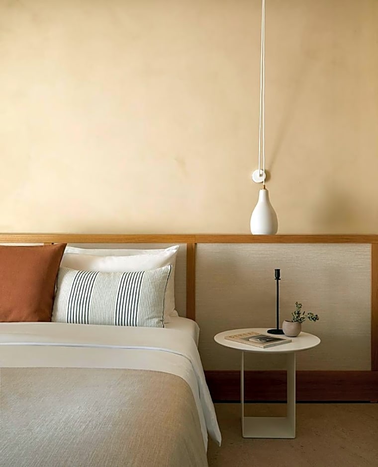 PAROCKS Luxury Hotel & Spa