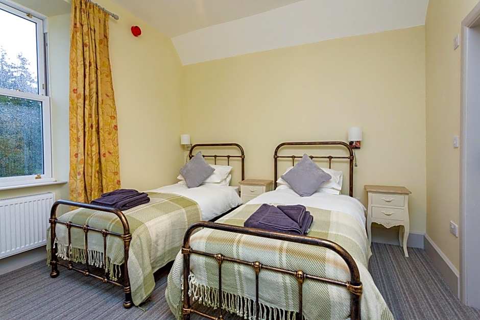 Howgills House Hotel