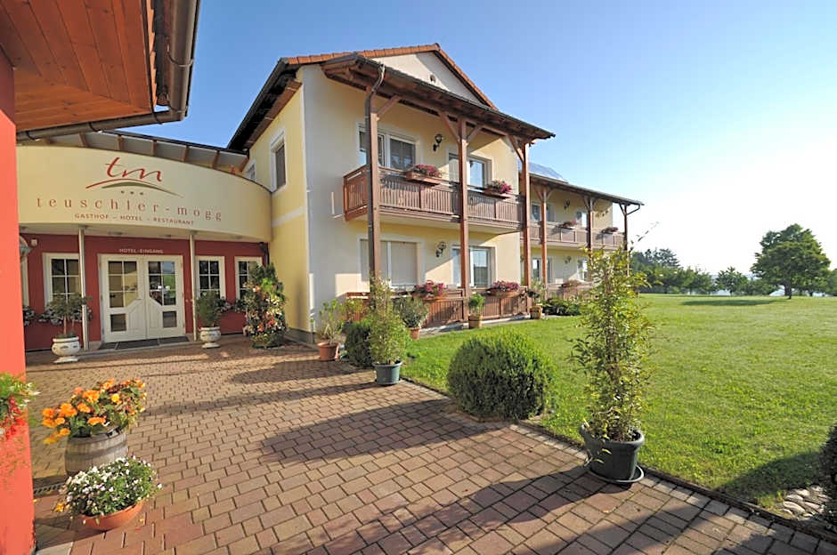 Hotel-Restaurant Teuschler-Mogg Bad Waltersdorf inklusiv Genusscard