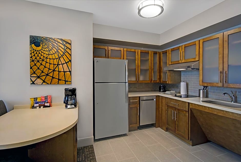 Staybridge Suites Sterling Heights - Detroit Area By IHG