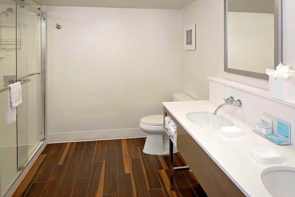 Hampton Inn Louisville Downtown