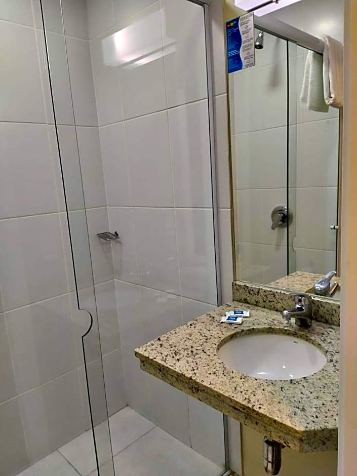ibis budget Manhuacu