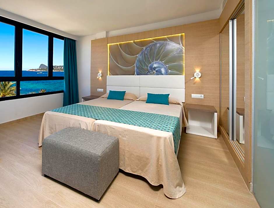 Marvell Club Hotel & Apartments